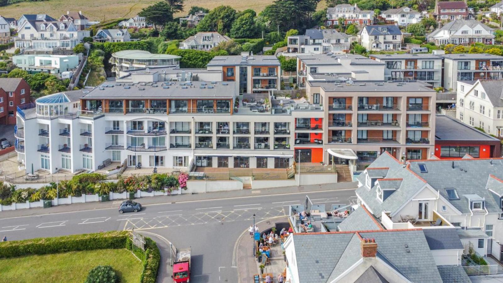 2 Middlecombe - Luxury Apartment At Byron Woolacombe, Only 4 Minute Walk To Woolacombe Beach! Luaran gambar