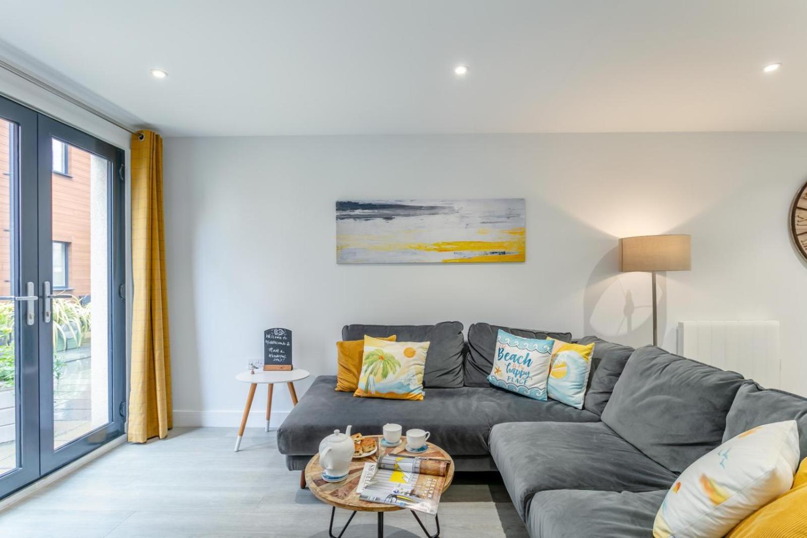 2 Middlecombe - Luxury Apartment At Byron Woolacombe, Only 4 Minute Walk To Woolacombe Beach! Luaran gambar